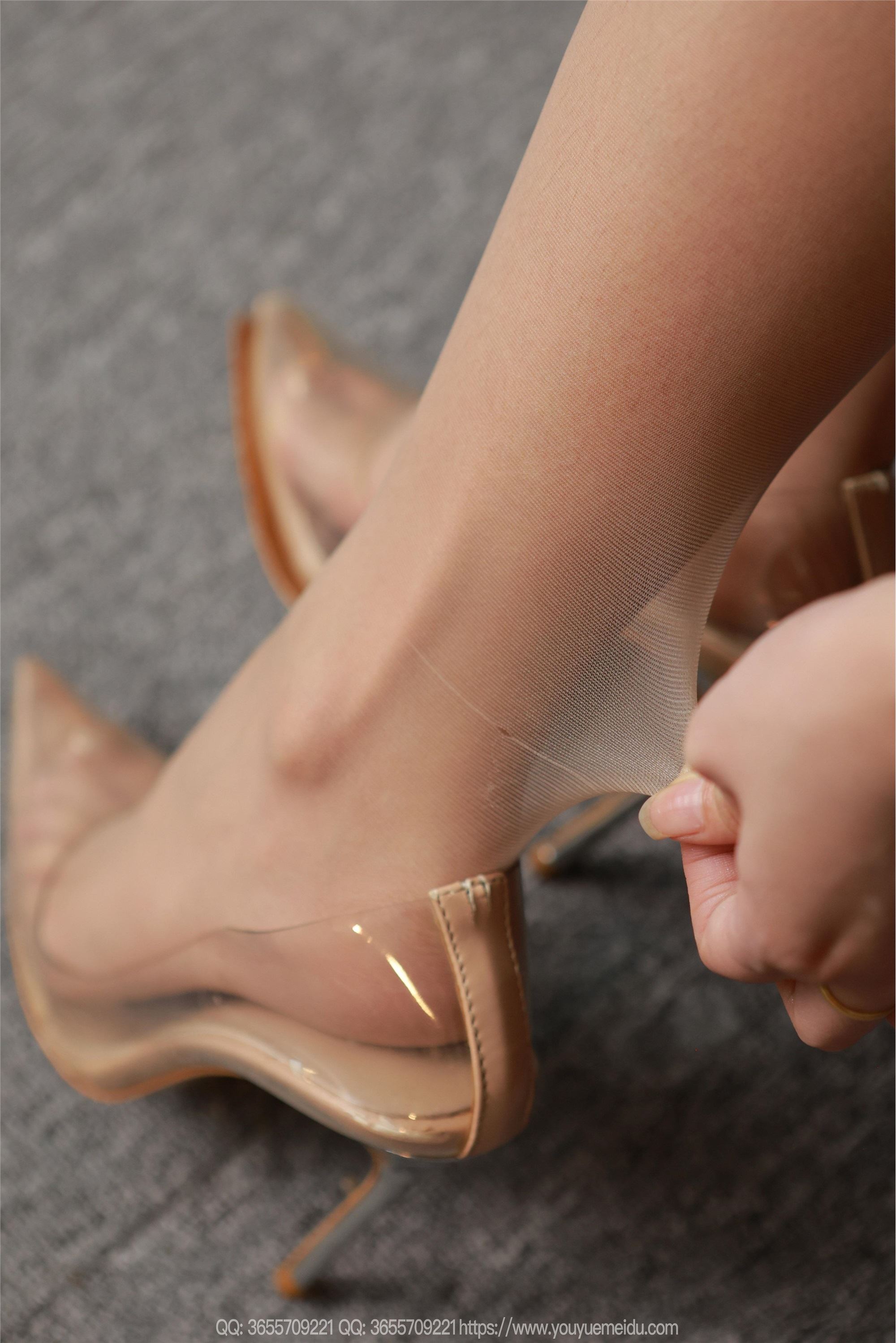 IESS异思趣向 - 模特：婉萍《风吹蜜桃》